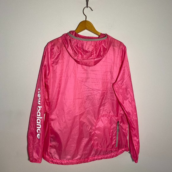 New Balance Women’s Hooded Light Running Jacket SZ L - Picture 2 of 11